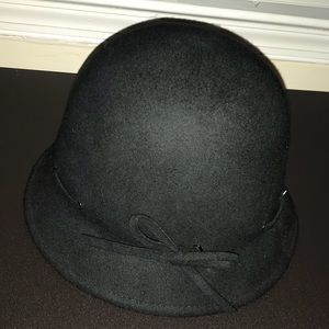 New without tags Magid  hat.